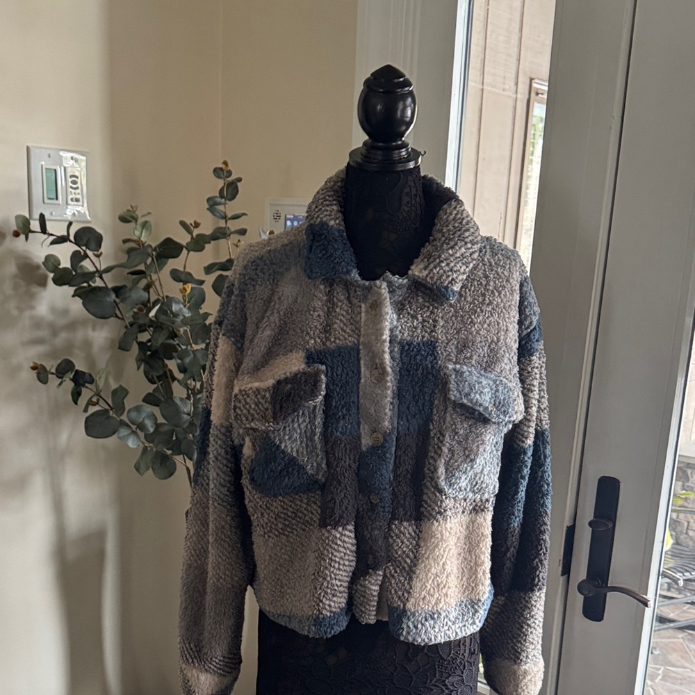 Thread & Supply Blue and Gray Fleece Jacket